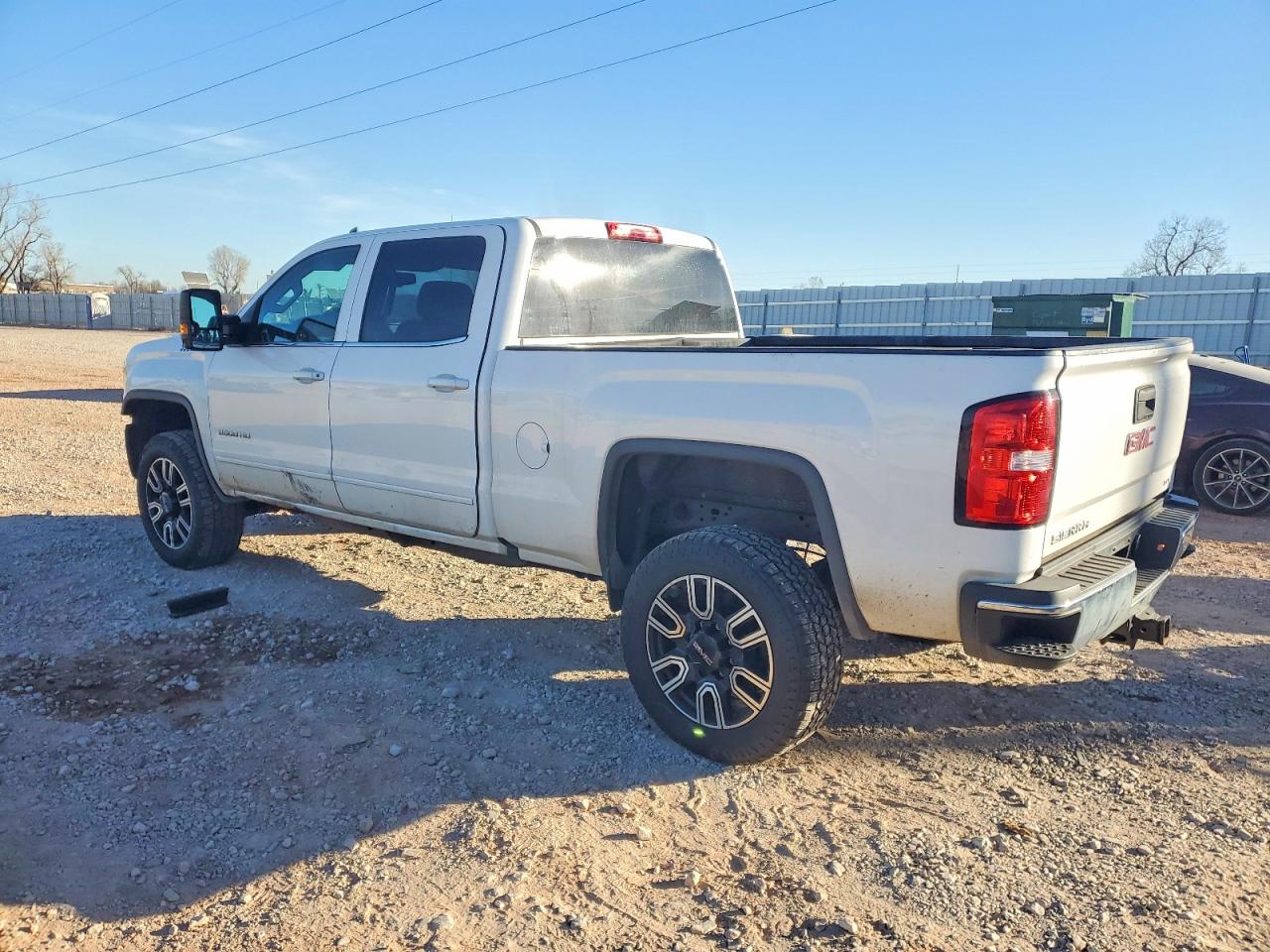 2018 GMC SIERRA