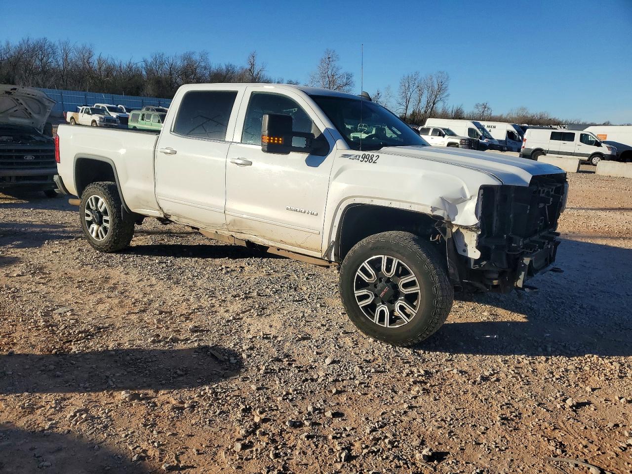 2018 GMC SIERRA