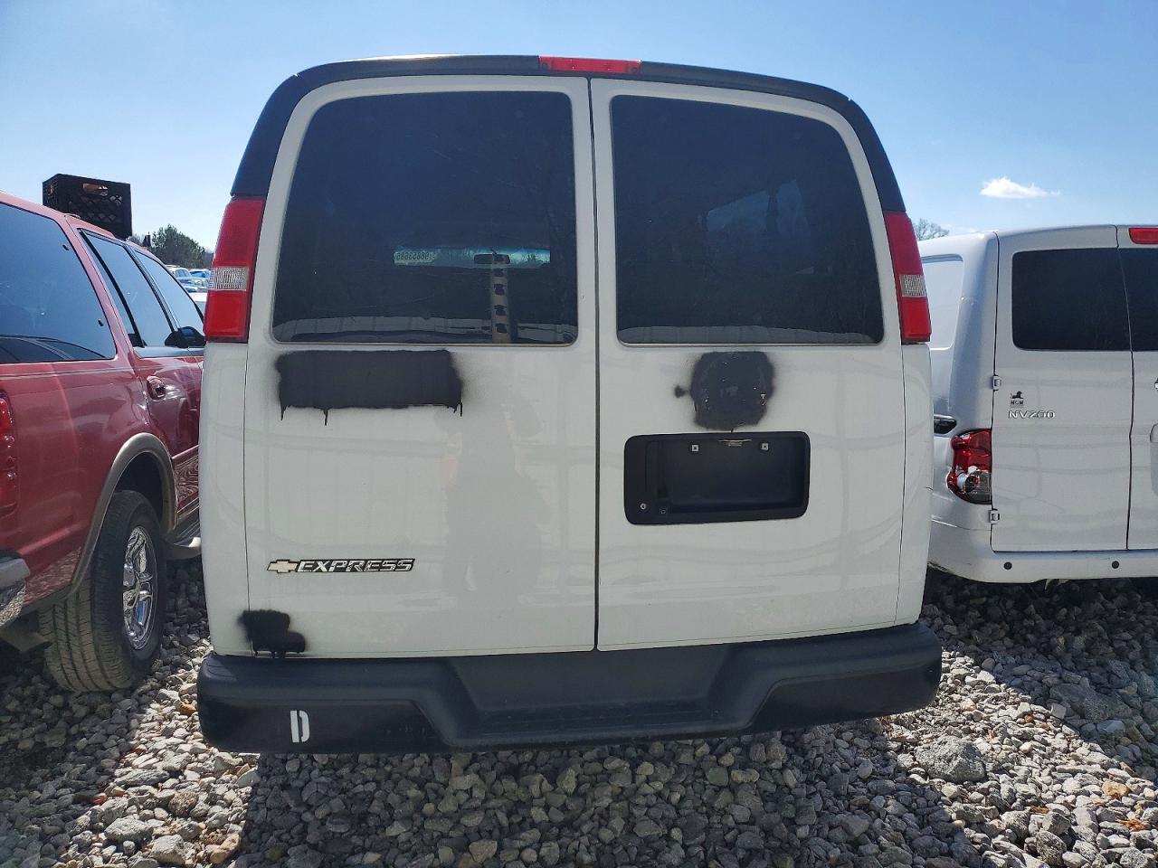 2019 CHEVROLET EXPRESS