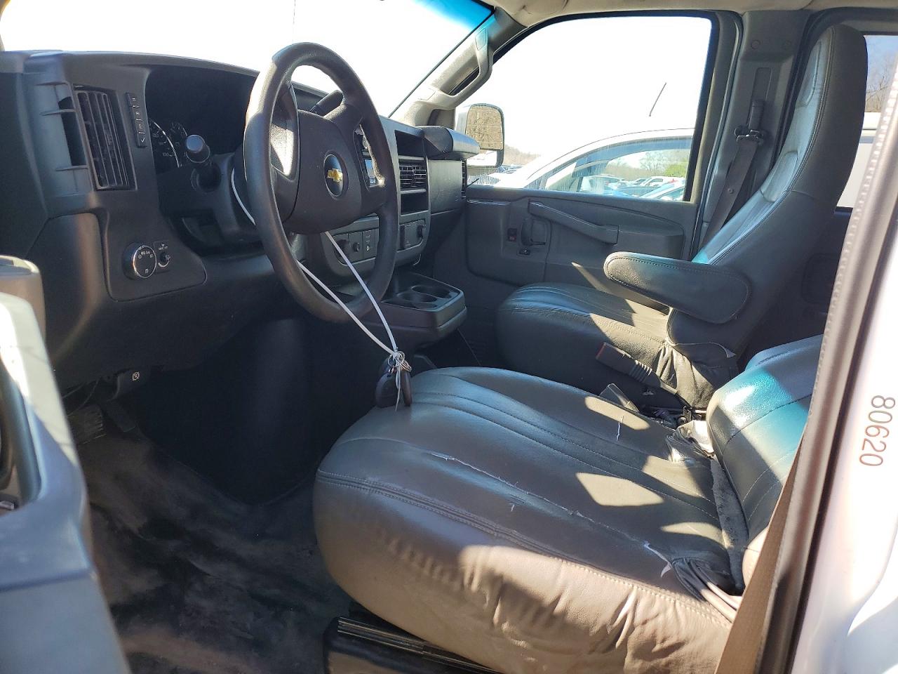 2019 CHEVROLET EXPRESS