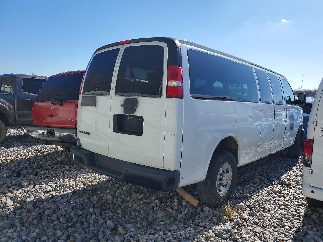 2019 CHEVROLET EXPRESS