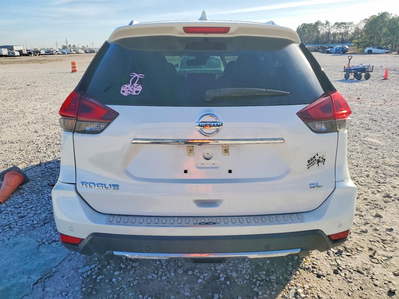 2019 NISSAN ROGUE