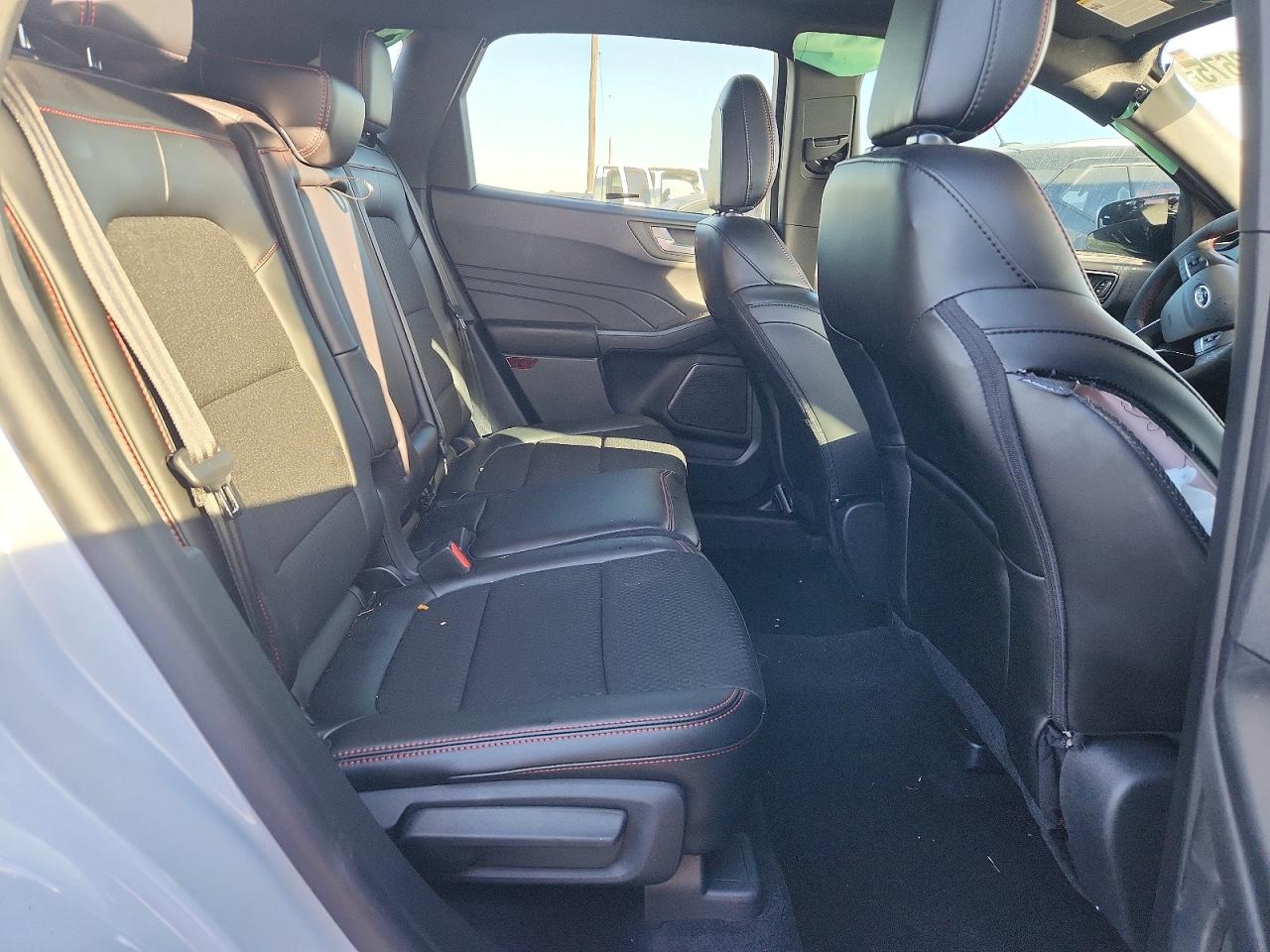 2025 FORD ESCAPE ST