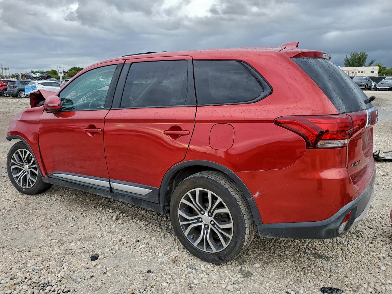 2017 MITSUBISHI OUTLANDER