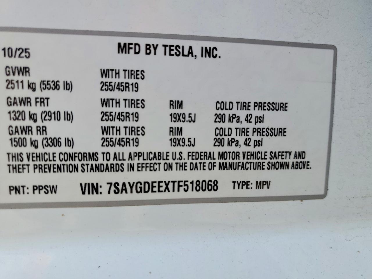 2026 TESLA MODEL Y