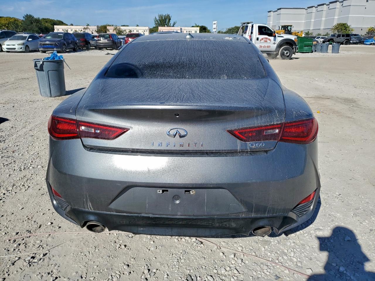 2017 INFINITI Q60