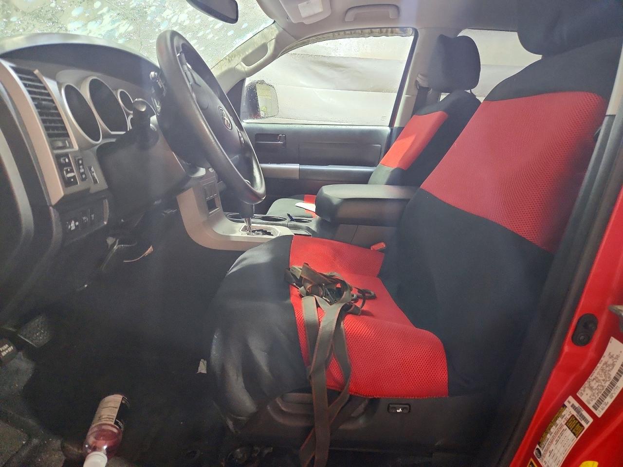 2013 TOYOTA TUNDRA