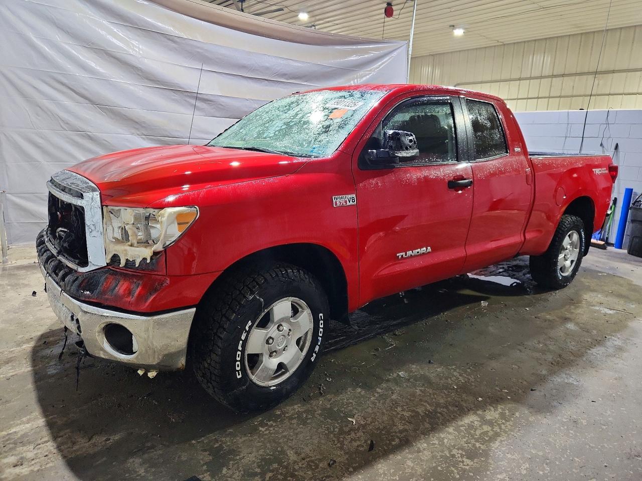 2013 TOYOTA TUNDRA