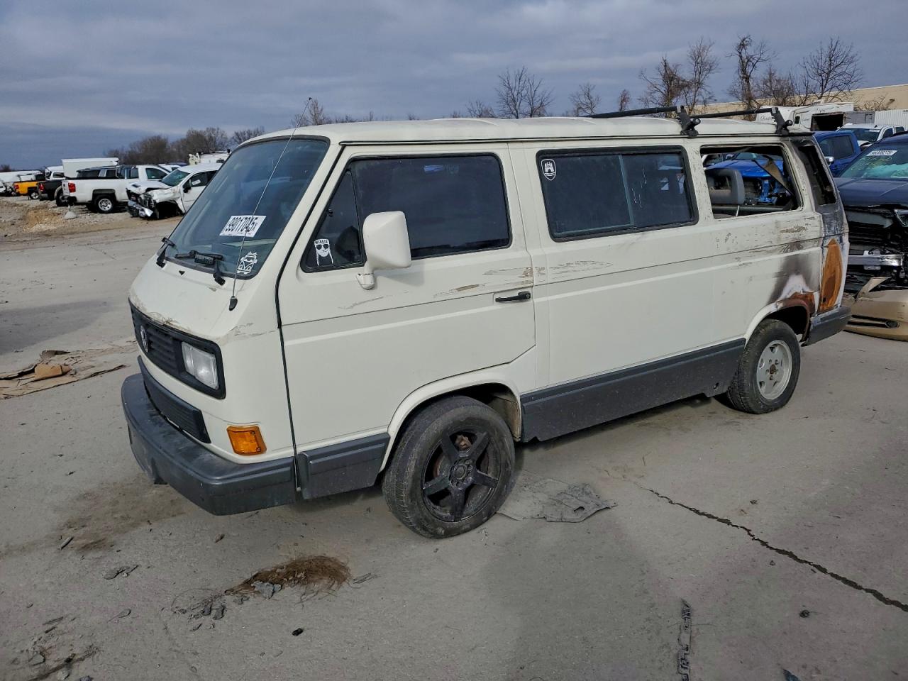 1990 VOLKSWAGEN MINIVAN
