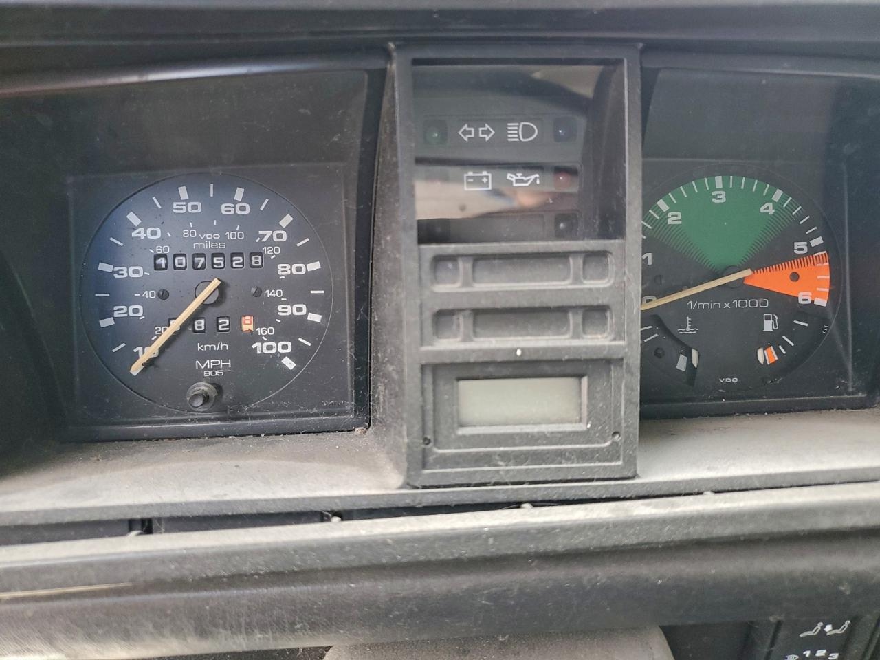 1990 VOLKSWAGEN MINIVAN