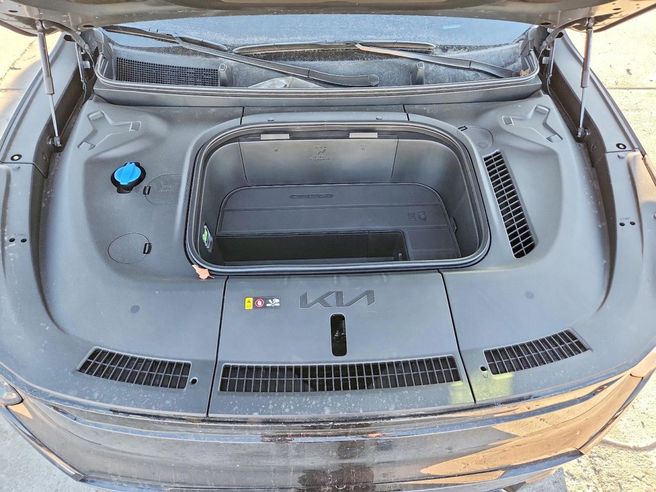 2026 KIA EV9 LAND