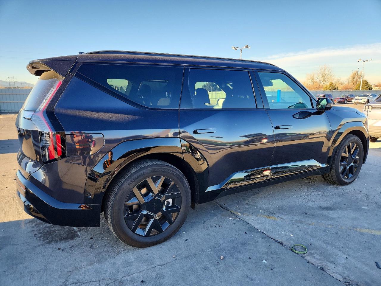 2026 KIA EV9 LAND