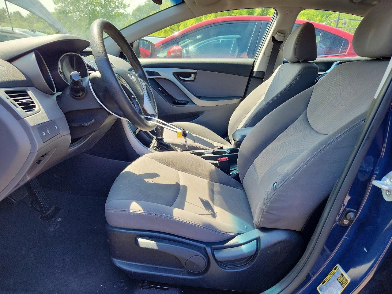 2015 HYUNDAI ELANTRA