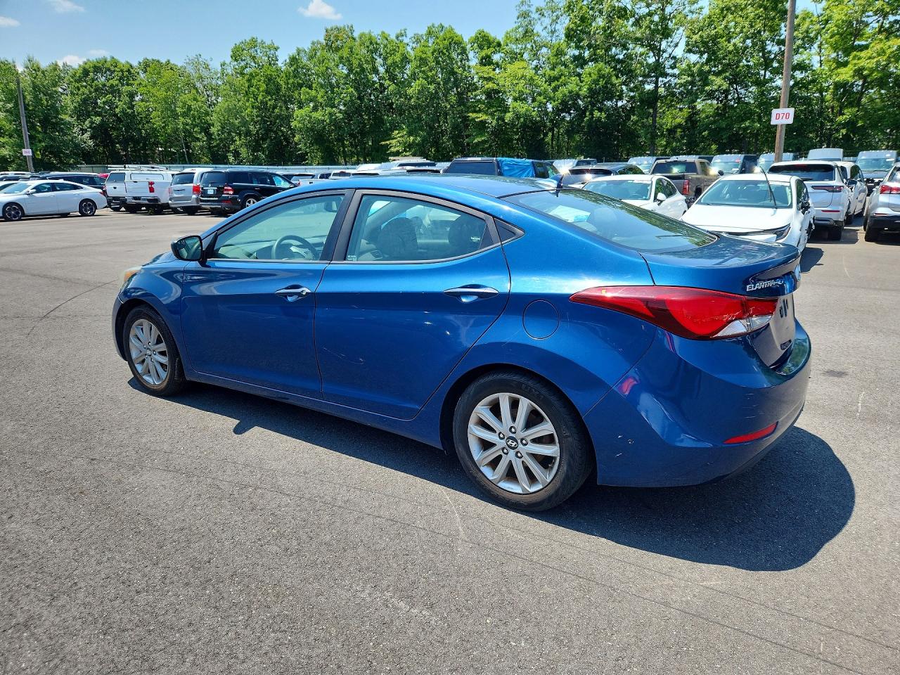 2015 HYUNDAI ELANTRA