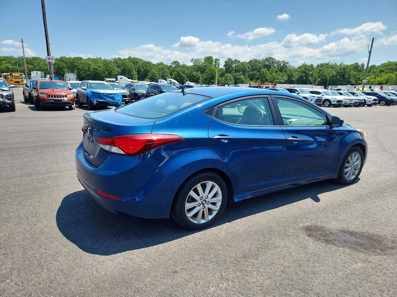 2015 HYUNDAI ELANTRA