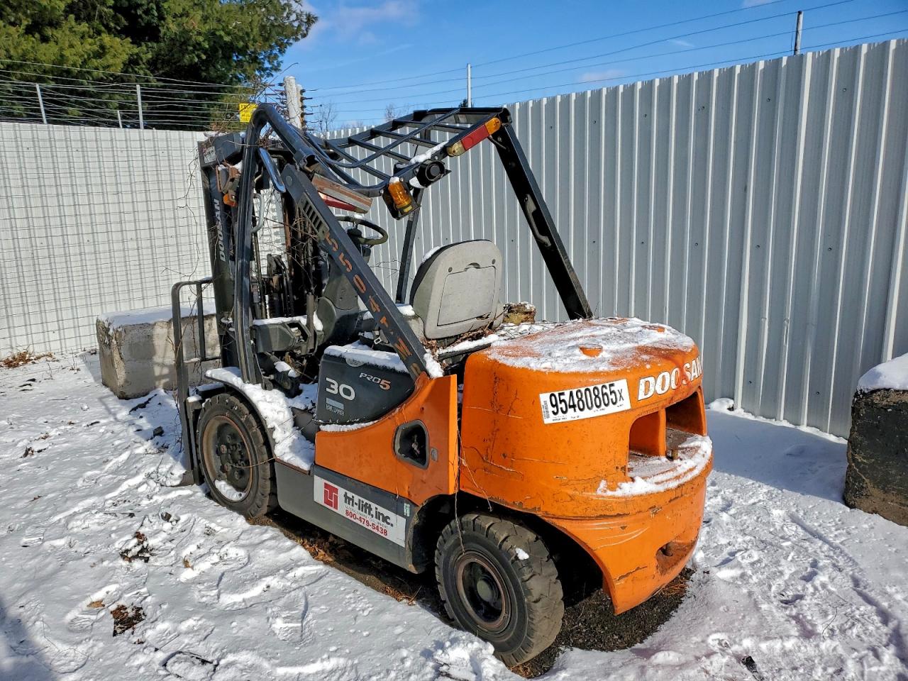 2010 DOOSAN FORKLIFT