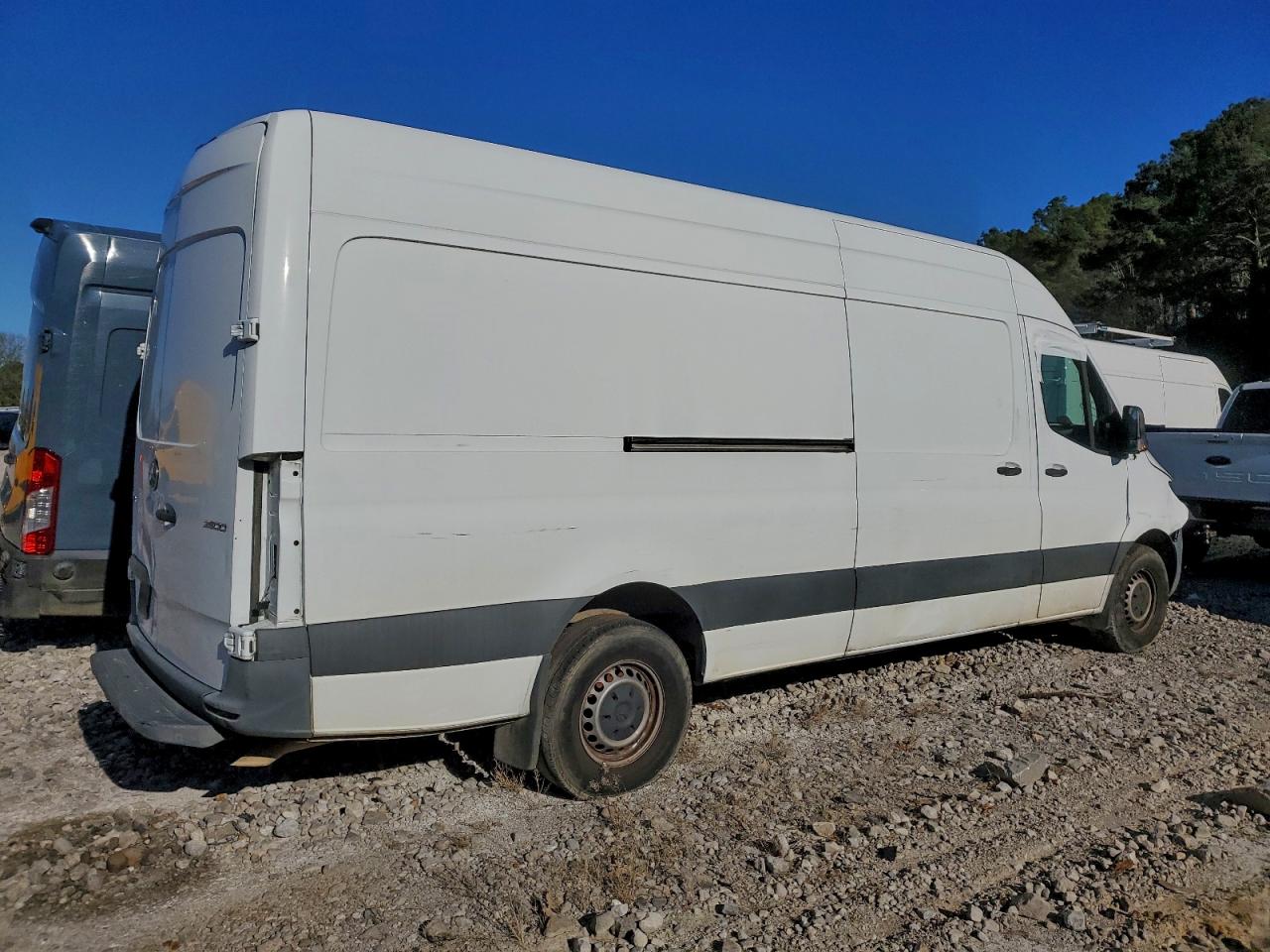 2021 MERCEDES-BENZ SPRINTER