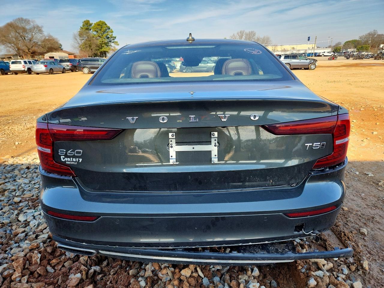 2021 VOLVO S60