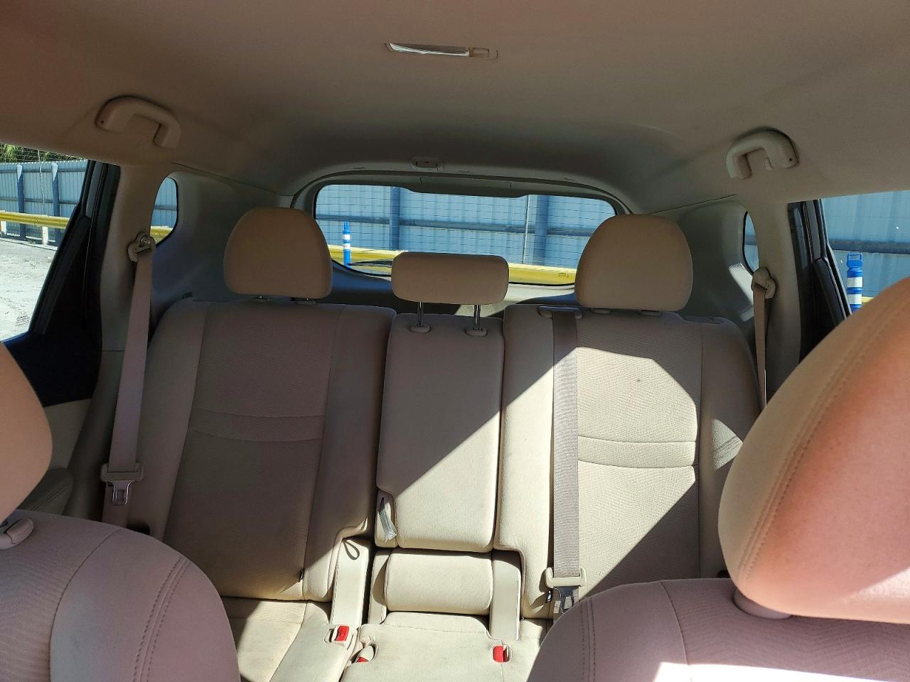 2016 NISSAN ROGUE