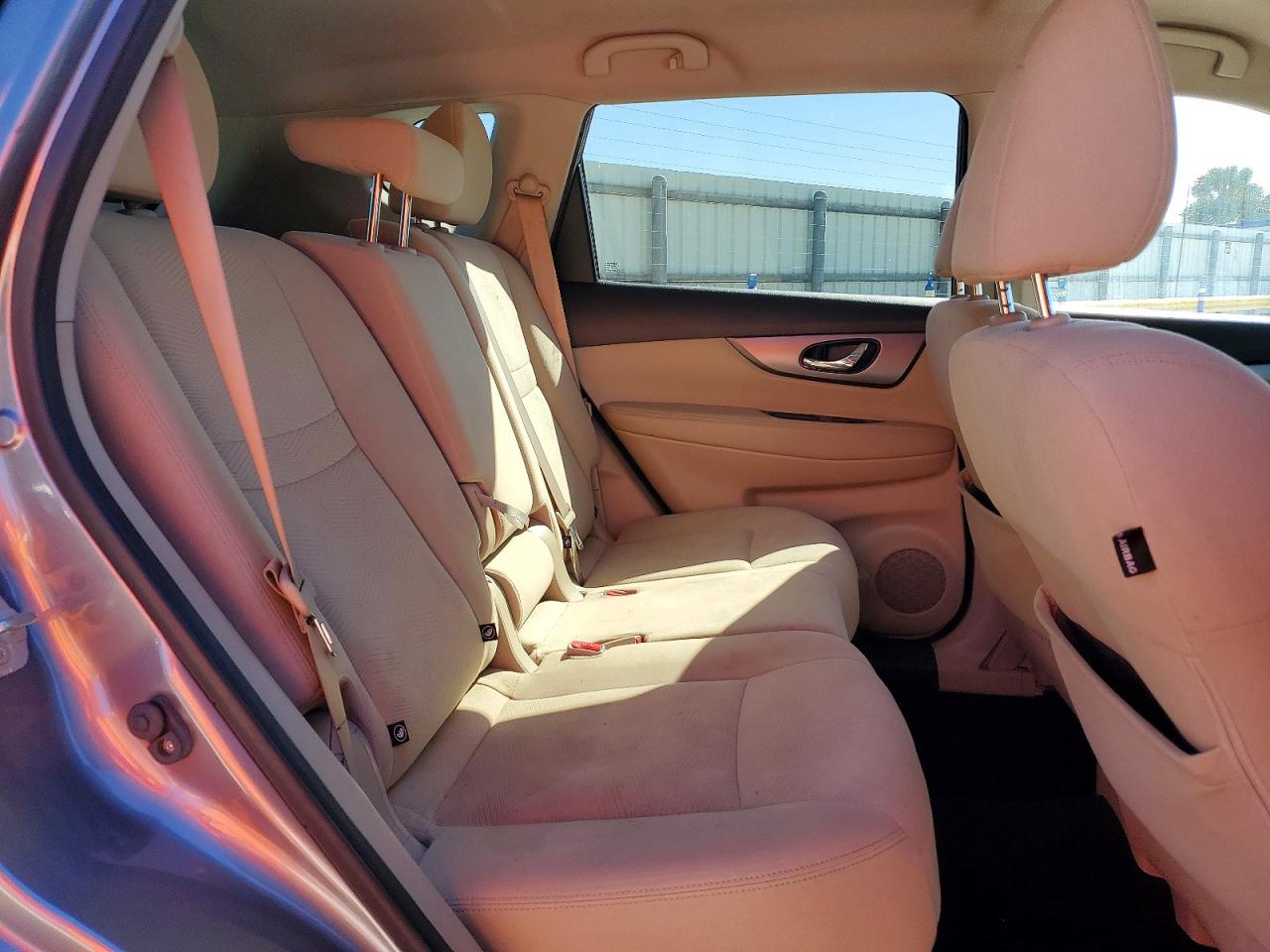 2016 NISSAN ROGUE