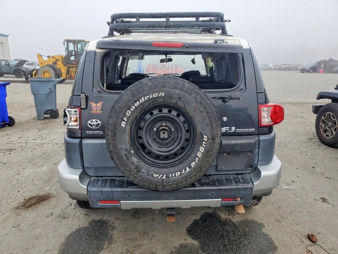 2007 TOYOTA FJ CRUISER