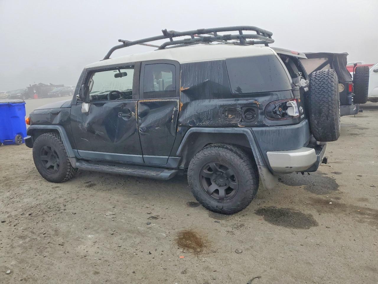 2007 TOYOTA FJ CRUISER