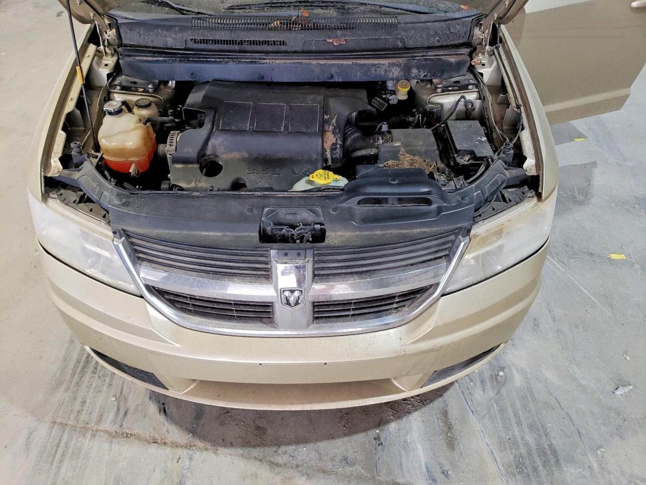 2010 DODGE JOURNEY