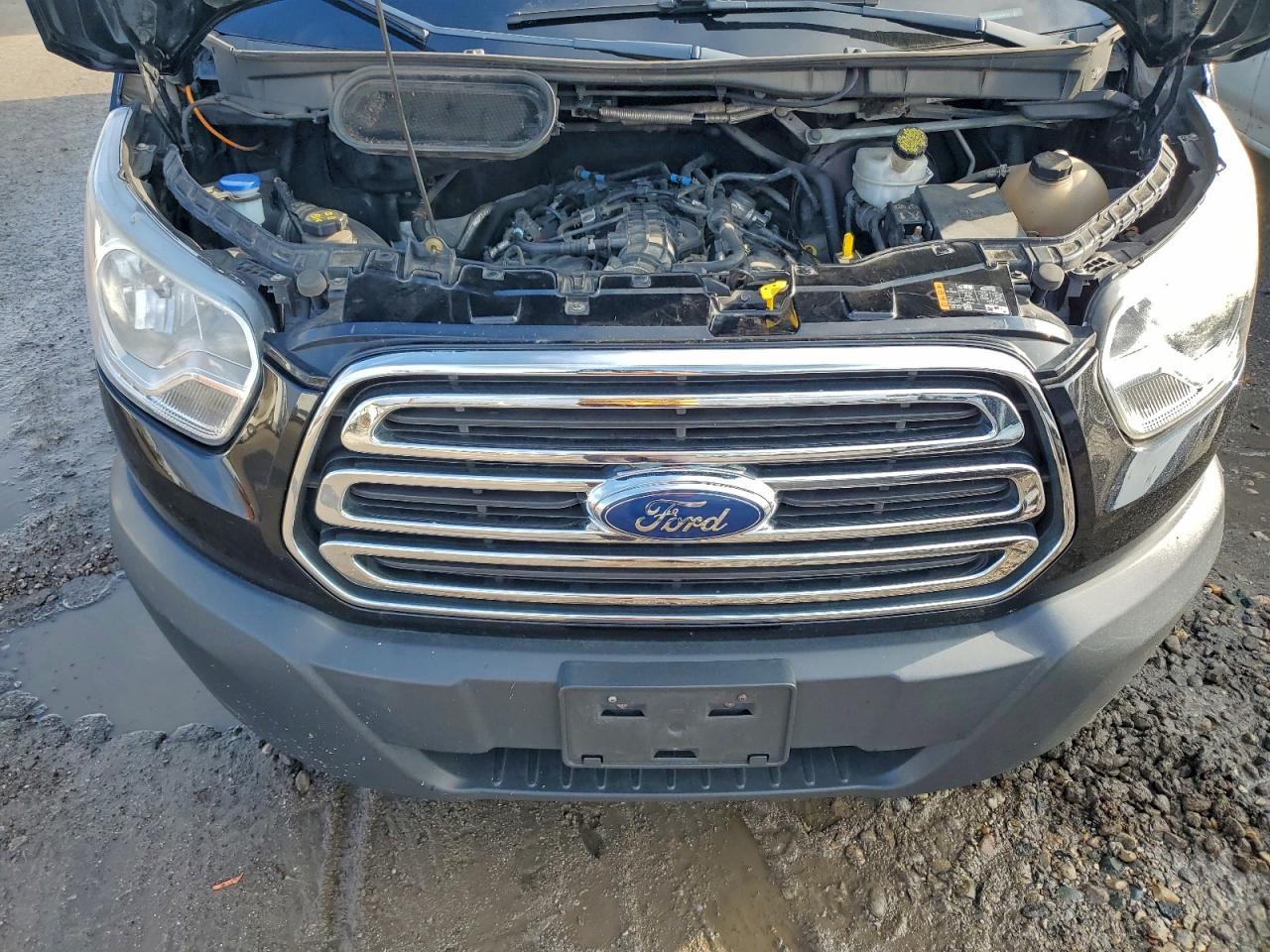 2017 FORD TRANSIT