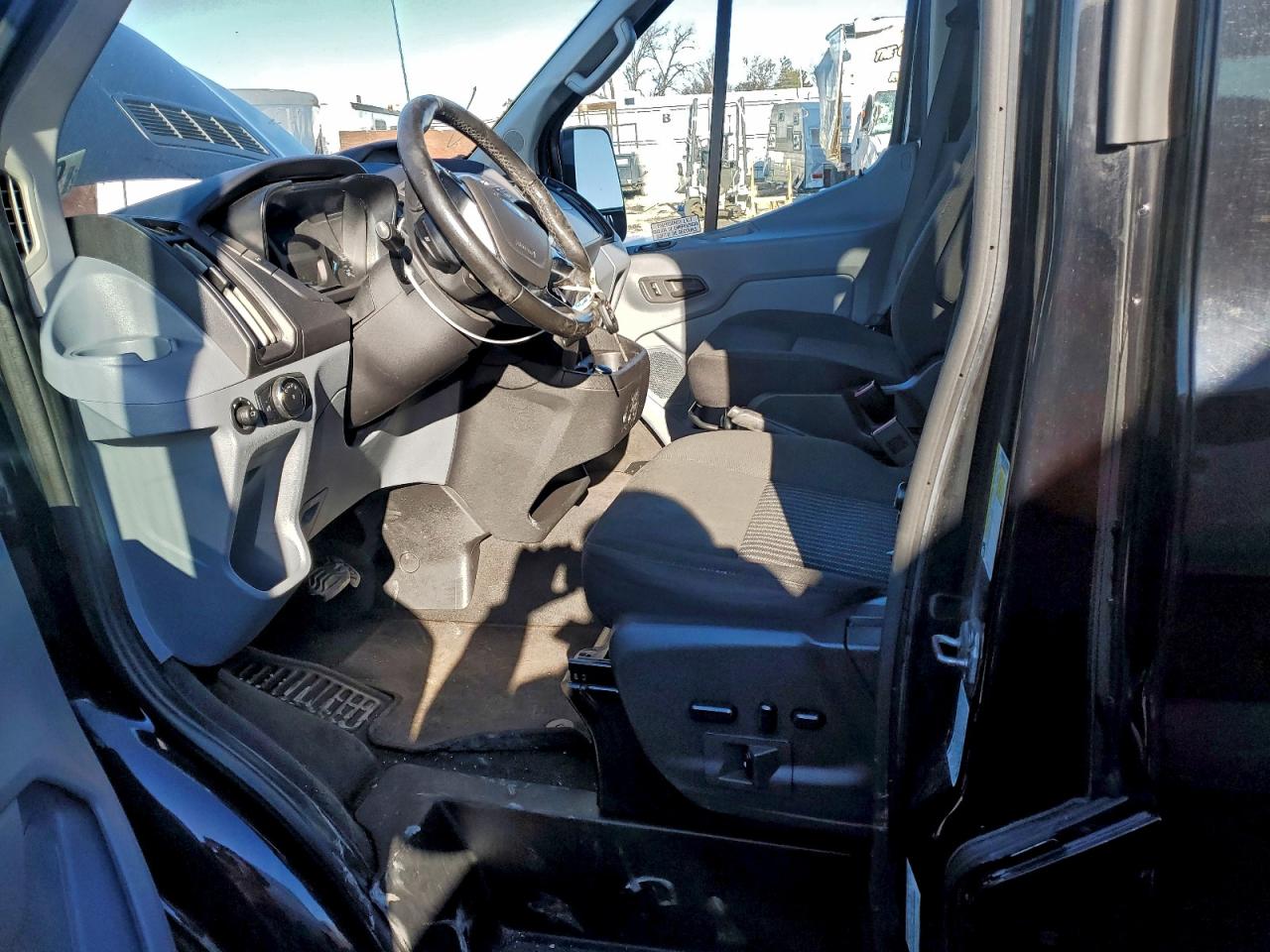 2017 FORD TRANSIT