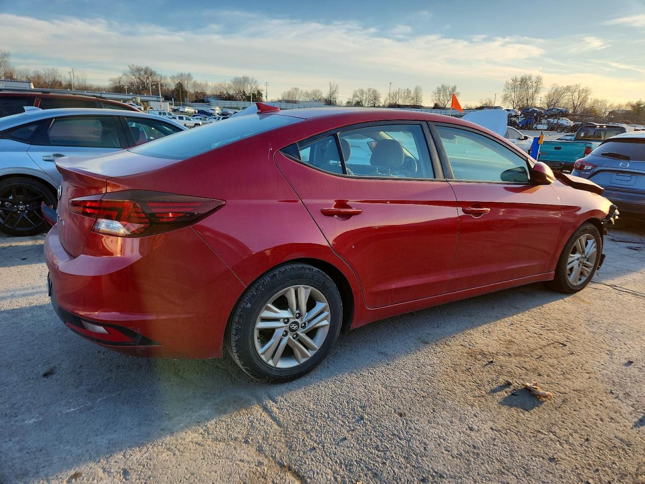 2020 HYUNDAI ELANTRA