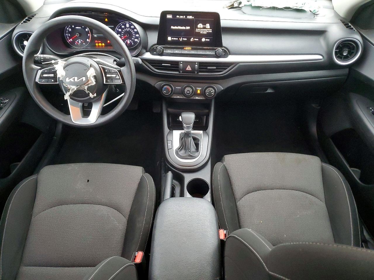 2023 KIA FORTE