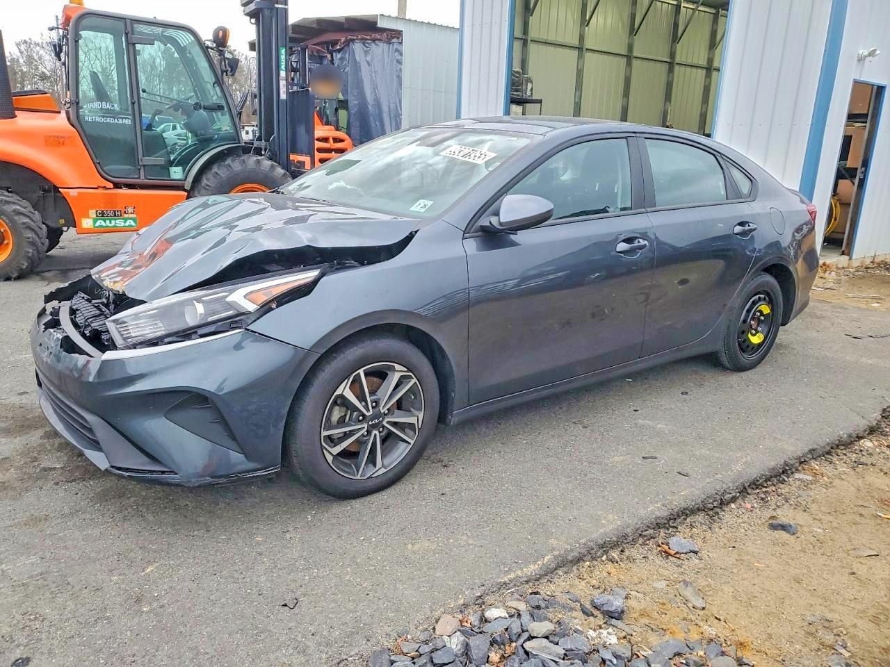 2023 KIA FORTE