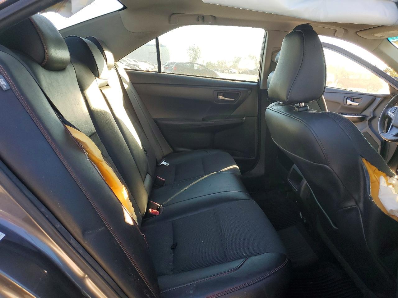2017 TOYOTA CAMRY