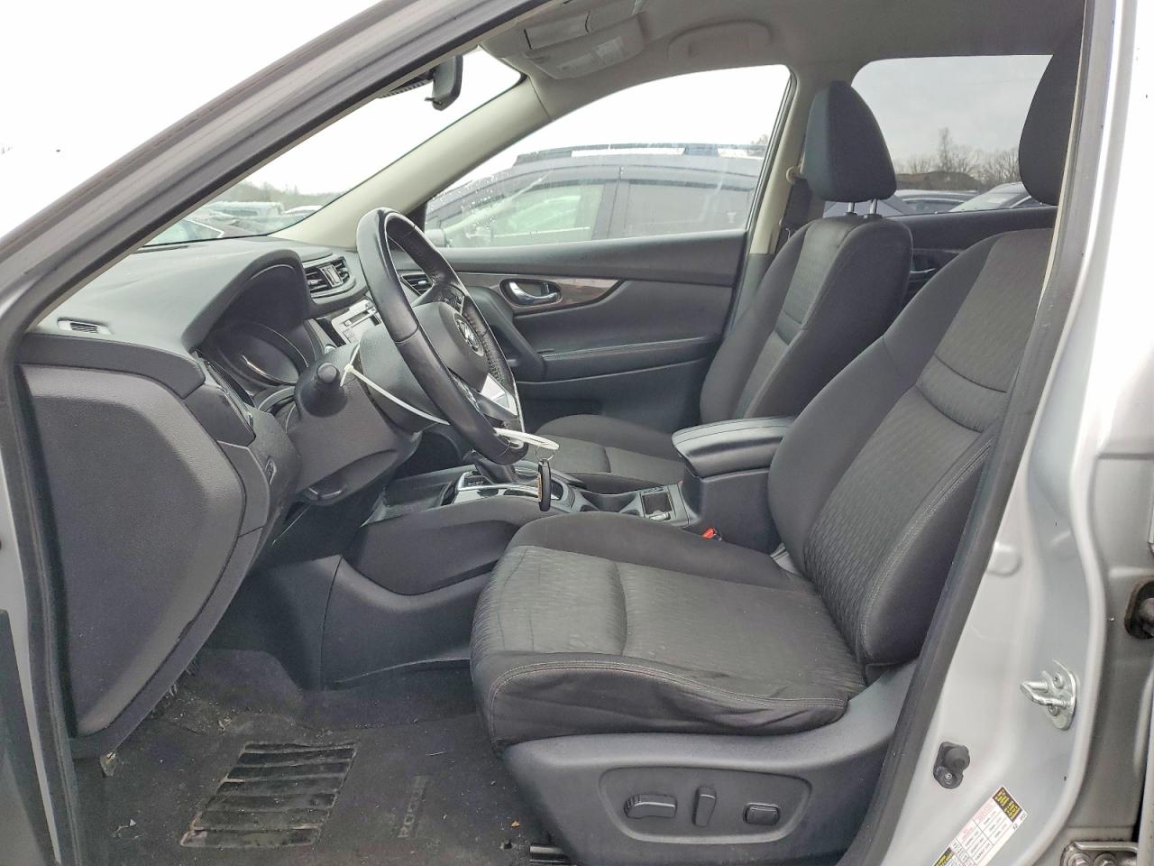 2019 NISSAN ROGUE