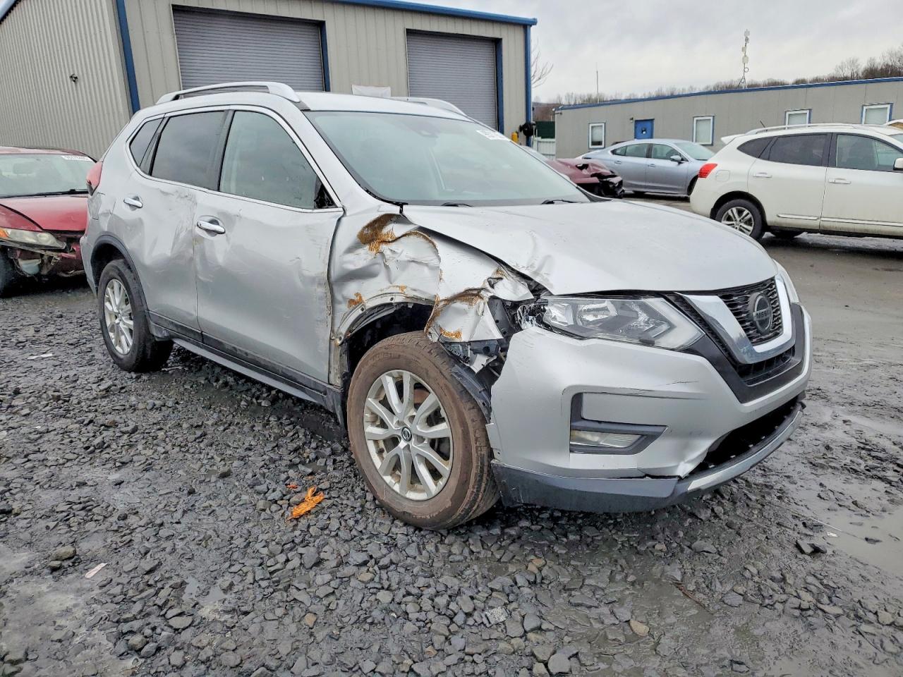 2019 NISSAN ROGUE
