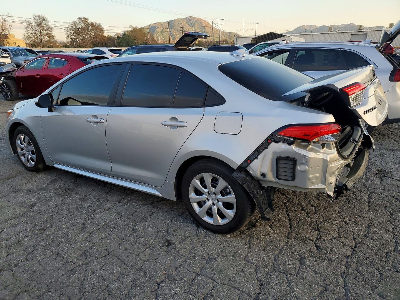 2024 TOYOTA COROLLA