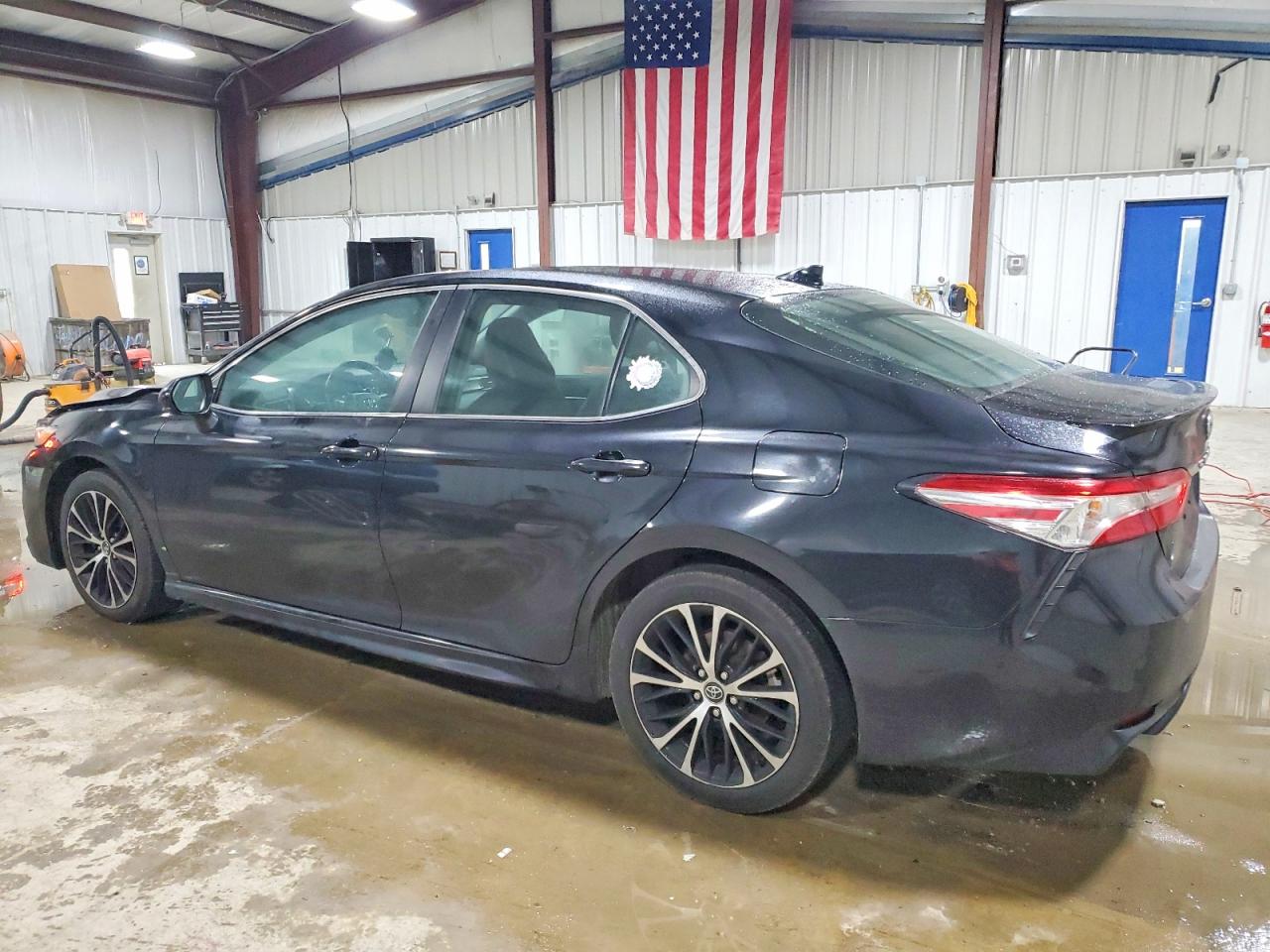 2020 TOYOTA CAMRY