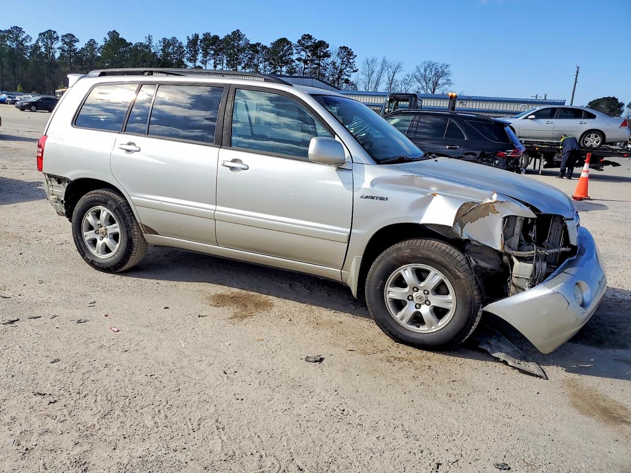 2002 TOYOTA HIGHLANDER