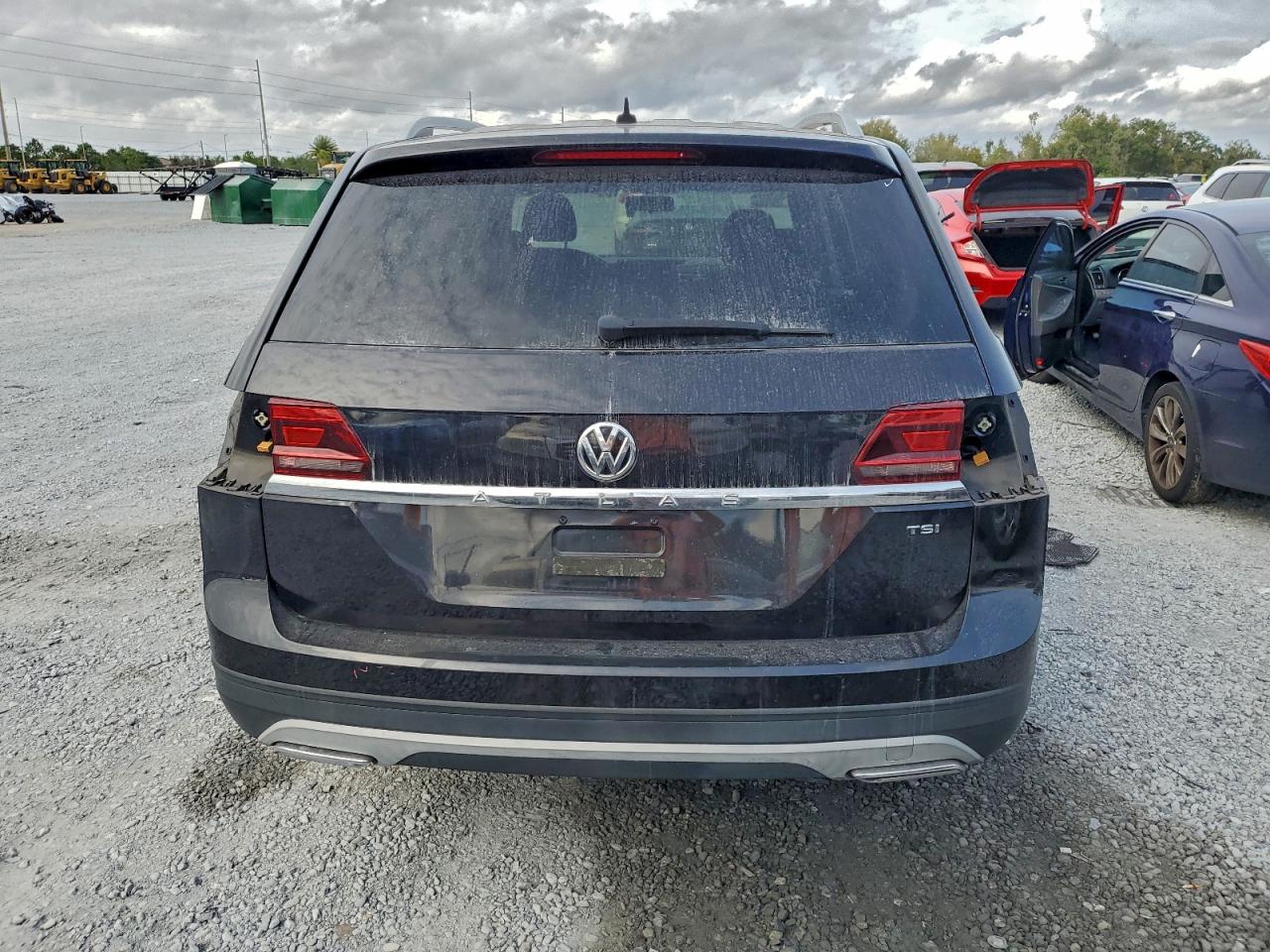 2018 VOLKSWAGEN ATLAS