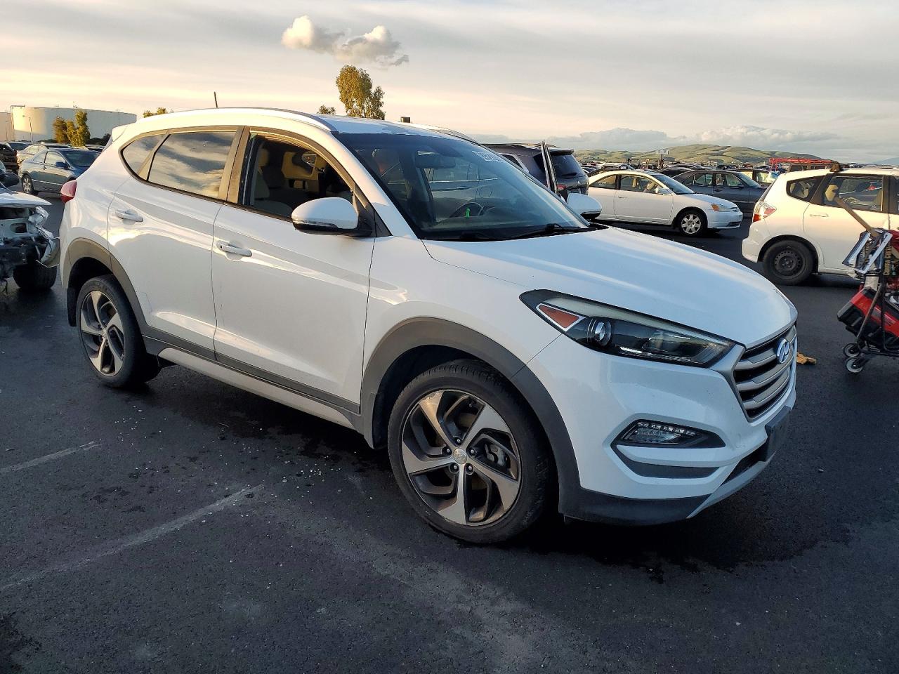 2017 HYUNDAI TUCSON