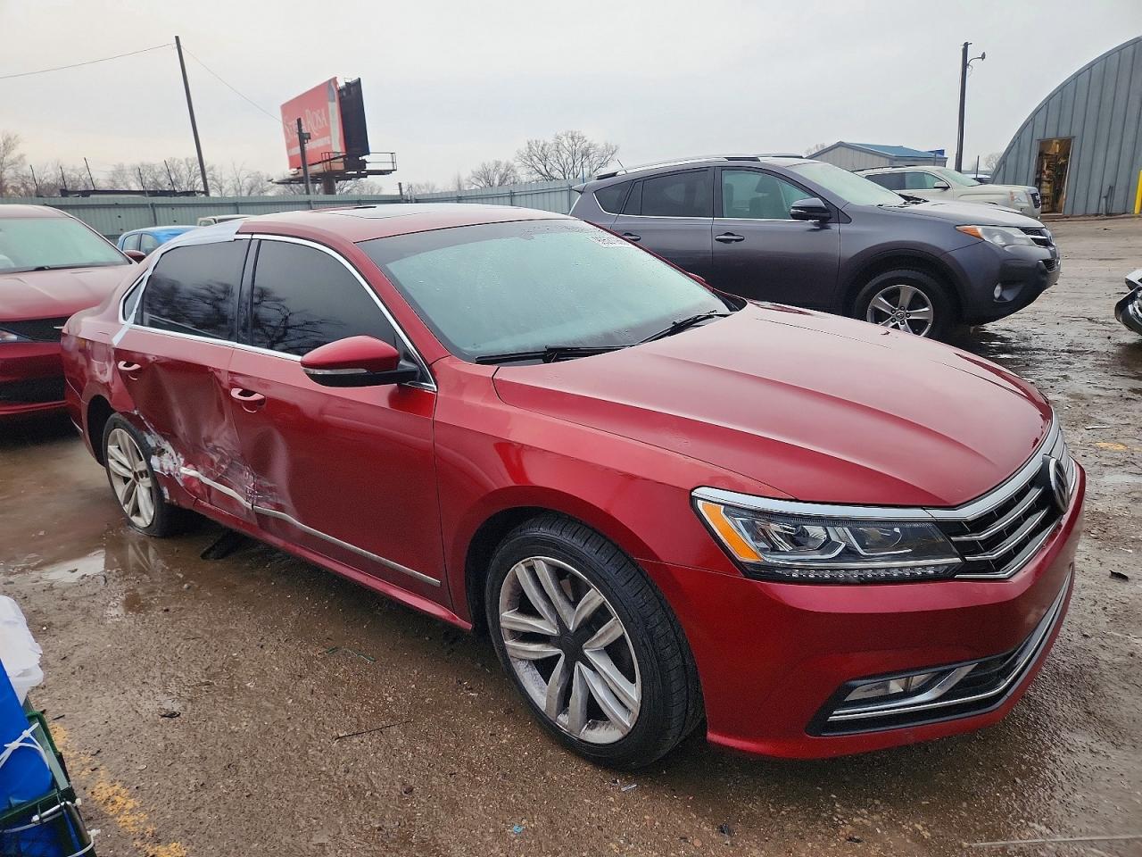 2017 VOLKSWAGEN PASSAT