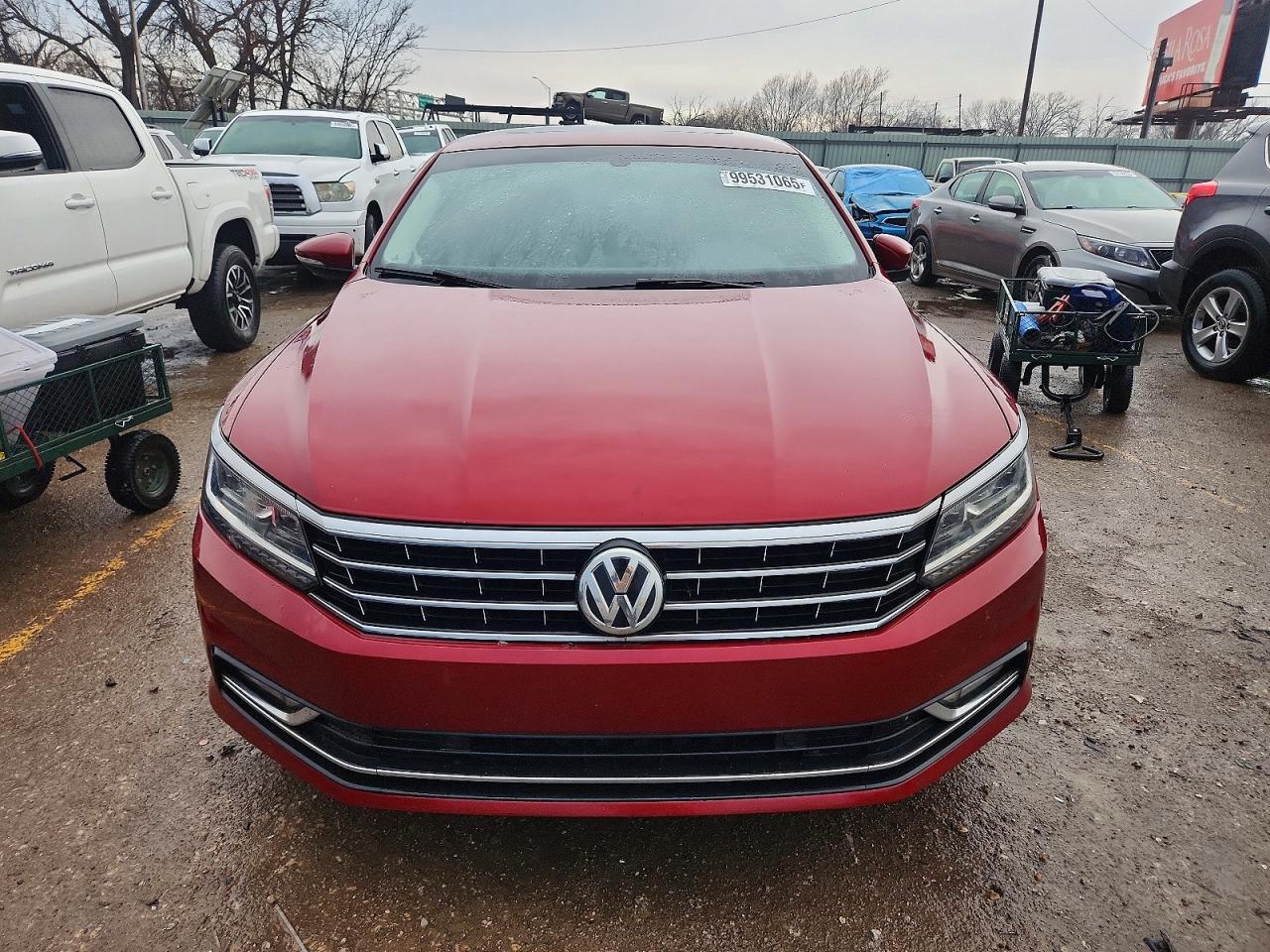 2017 VOLKSWAGEN PASSAT