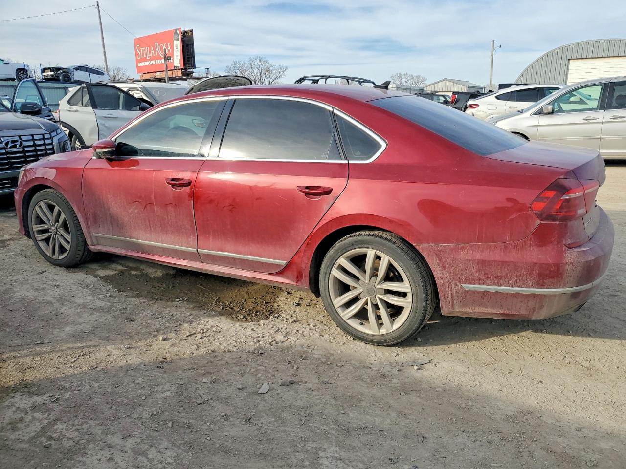2017 VOLKSWAGEN PASSAT