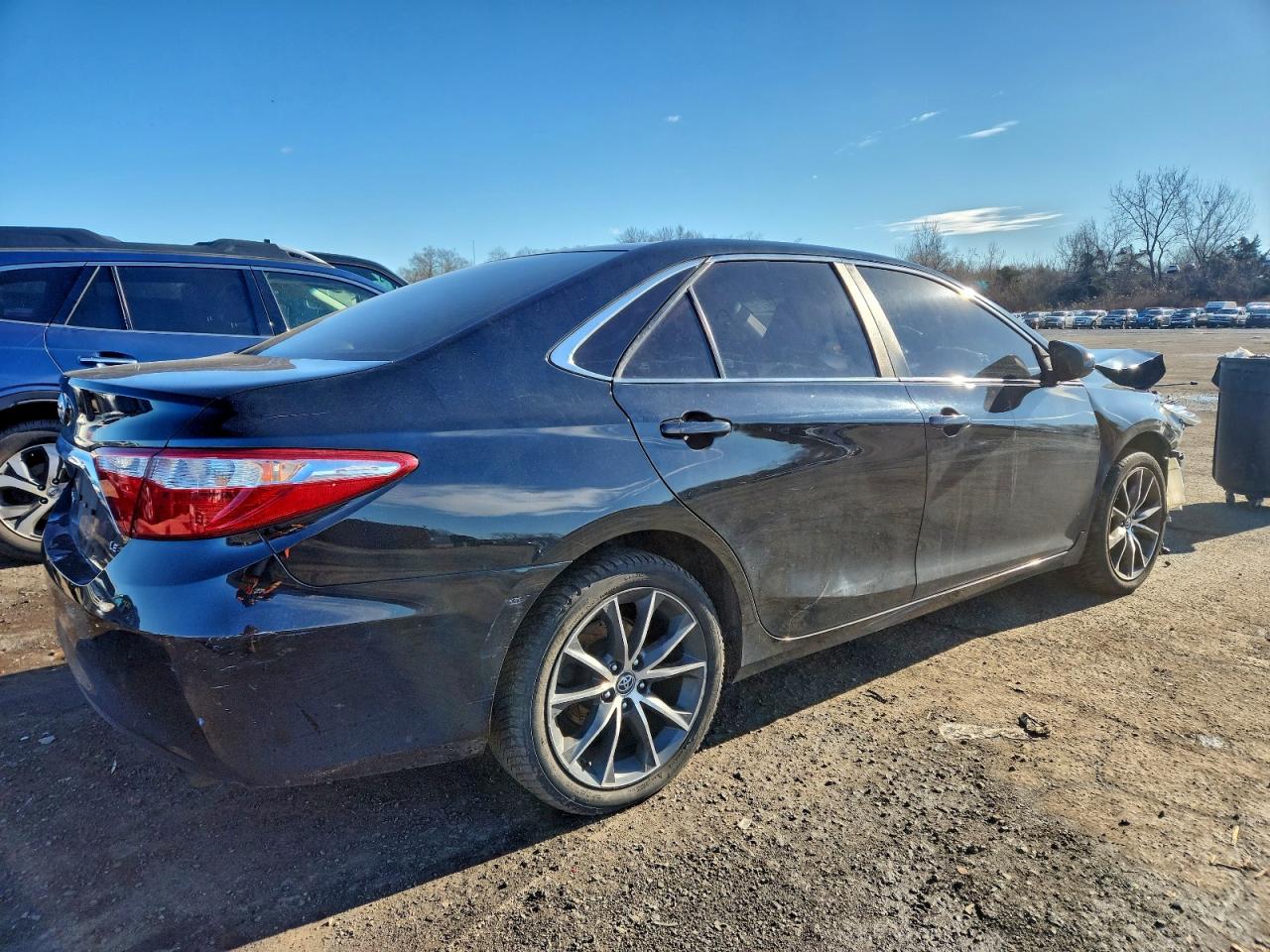 2016 TOYOTA CAMRY