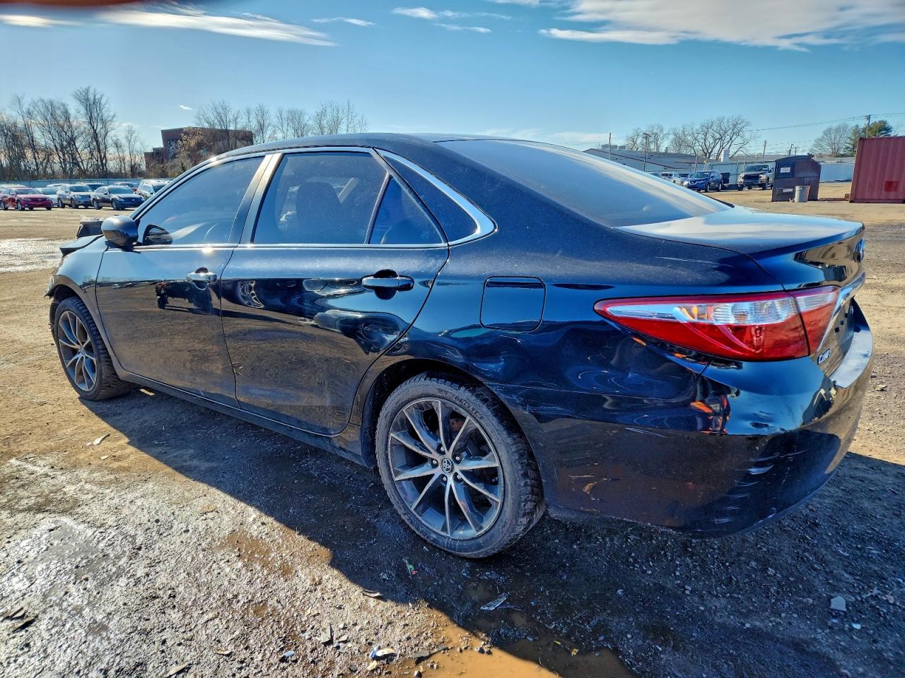 2016 TOYOTA CAMRY