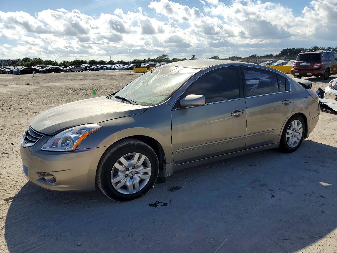 2012 NISSAN ALTIMA