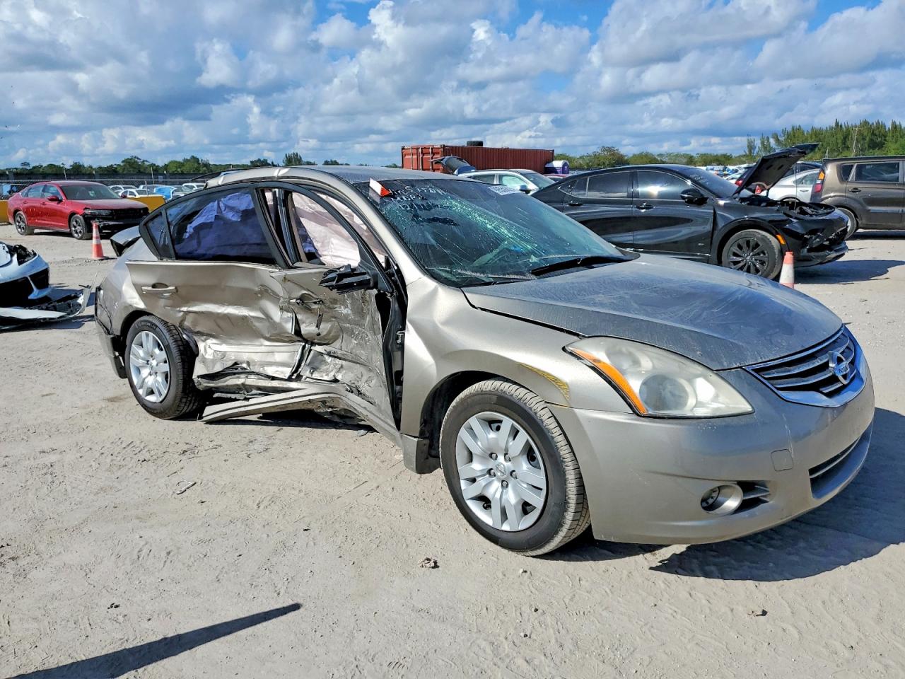 2012 NISSAN ALTIMA
