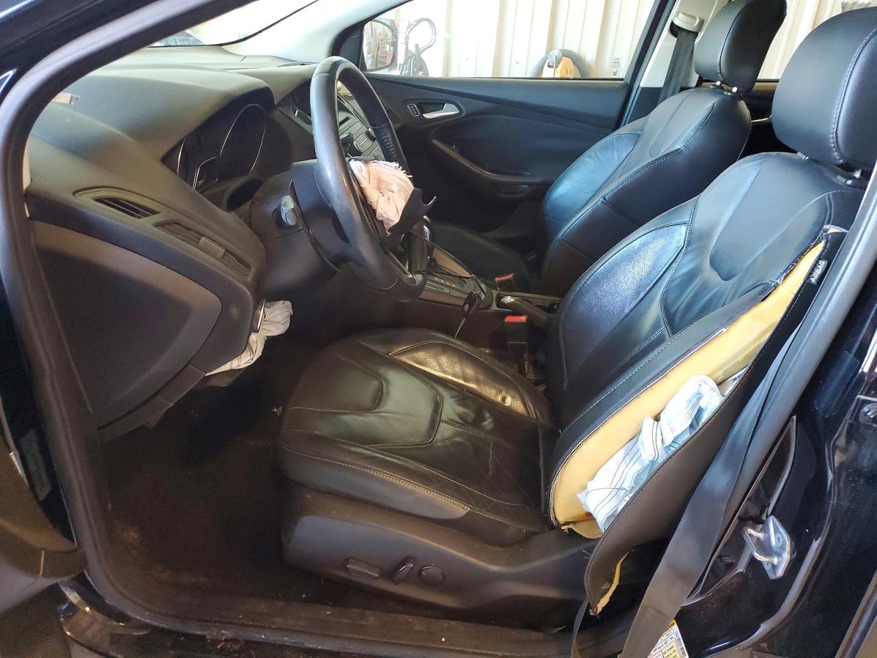 2016 FORD FOCUS