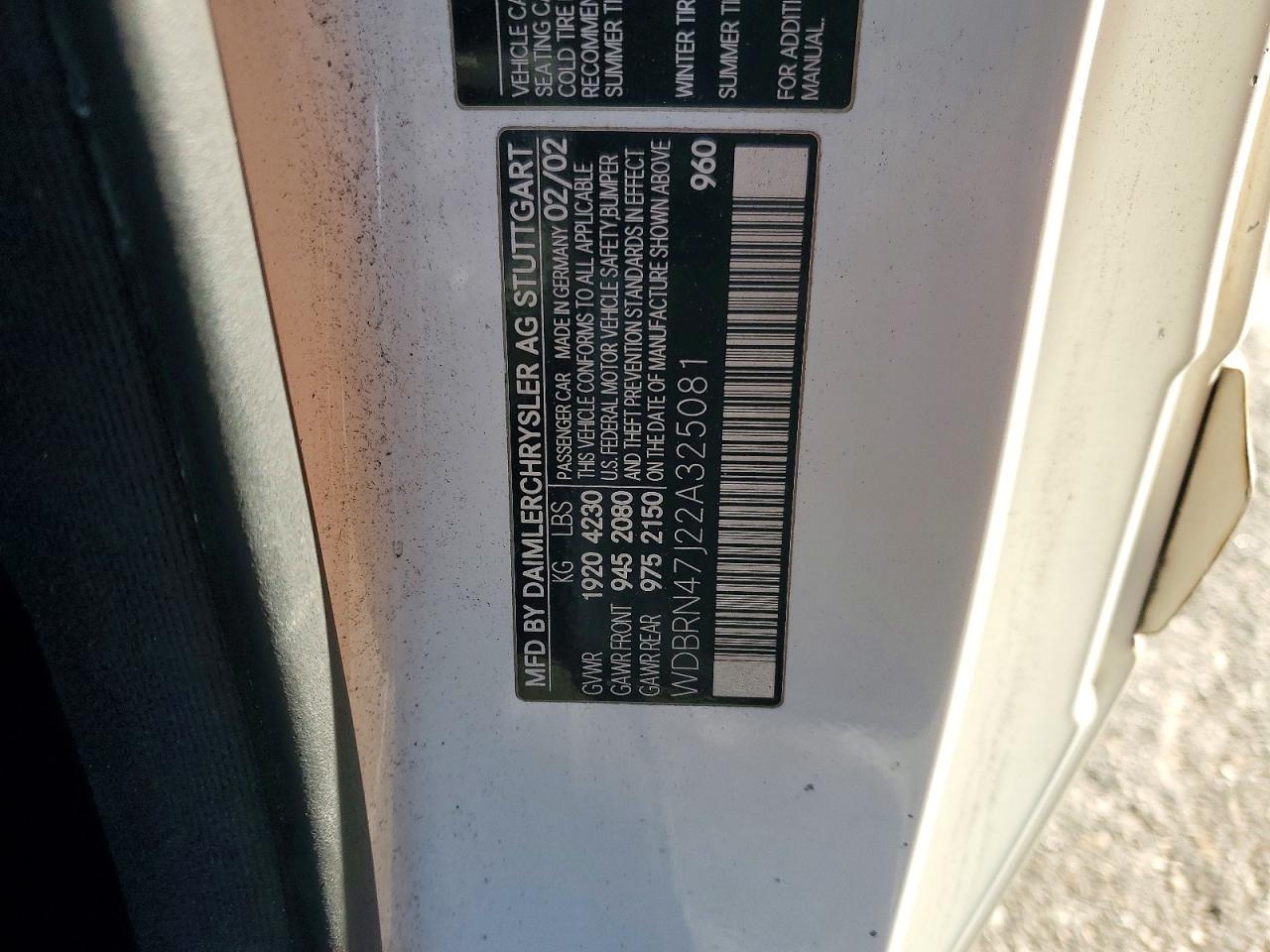 2002 MERCEDES-BENZ C-CLASS