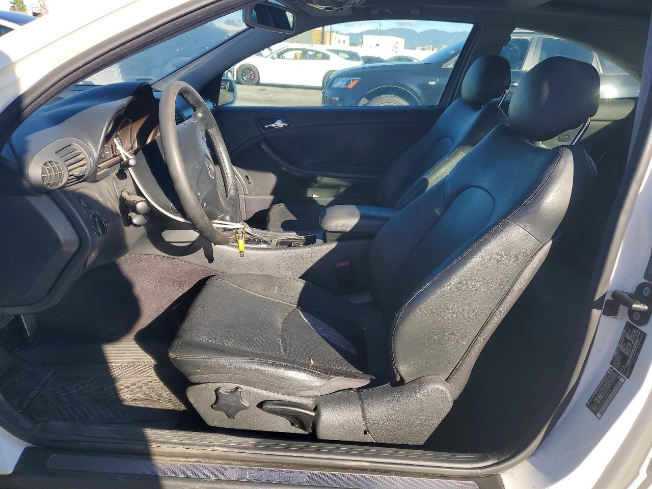 2002 MERCEDES-BENZ C-CLASS